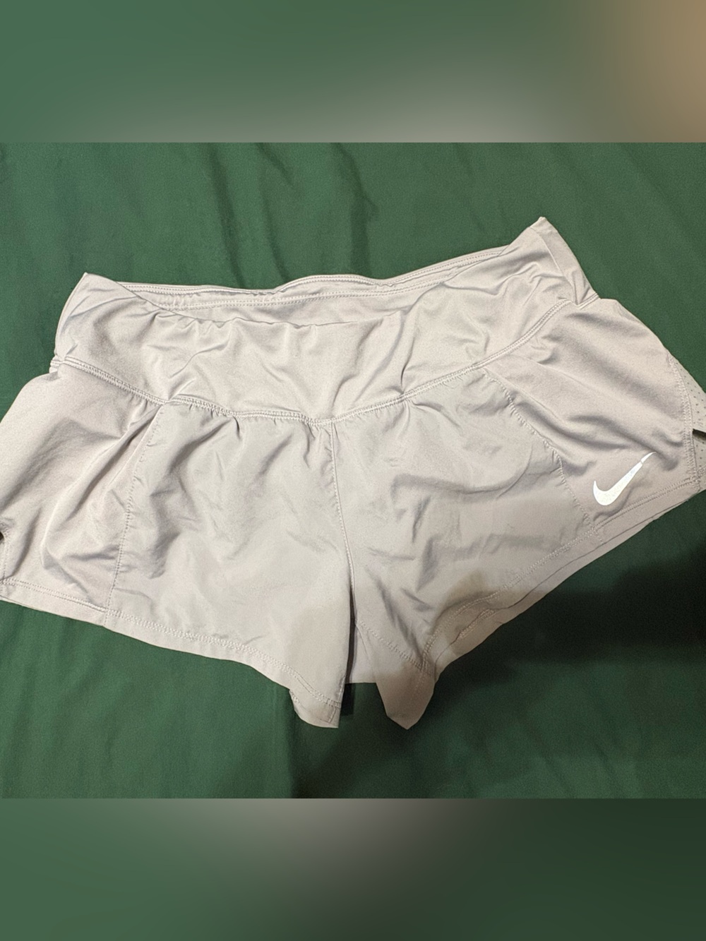 Nike Women’s Light Gray Athletic 2-in-1 Running Shorts